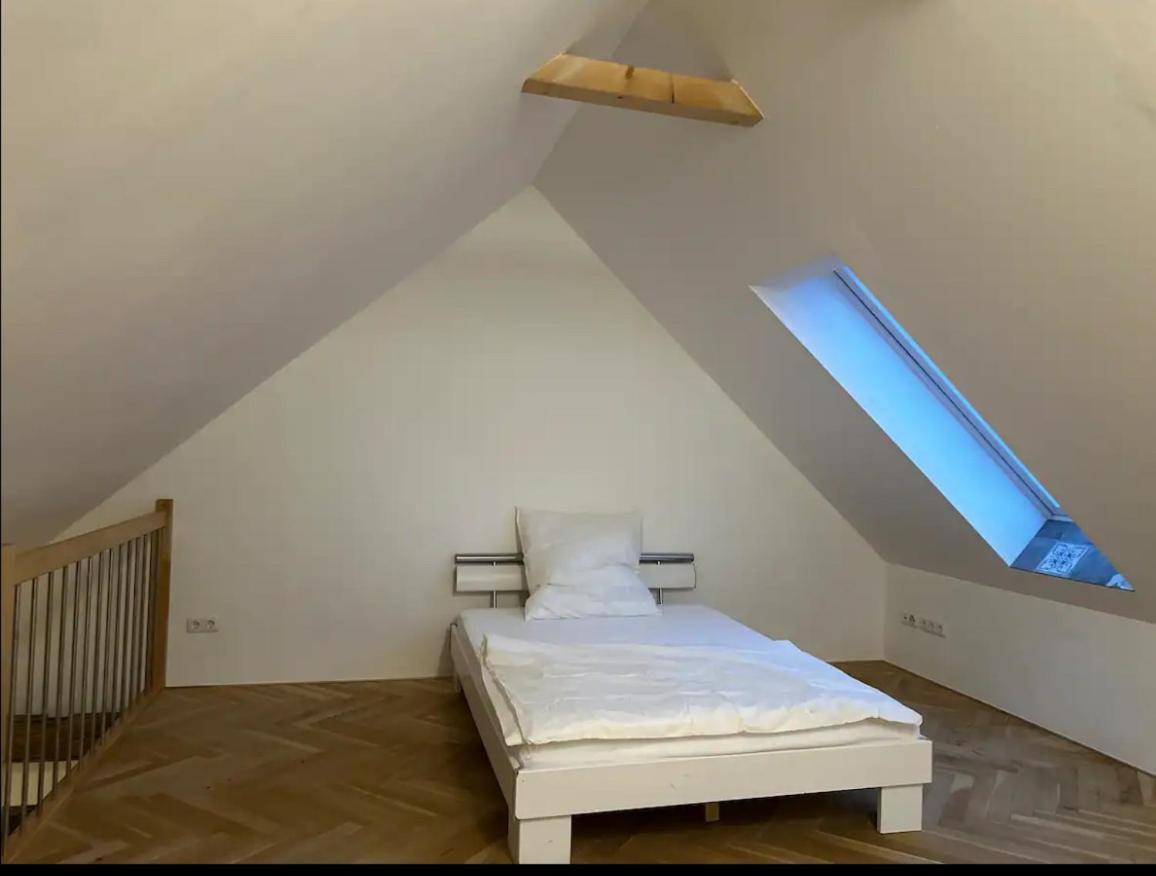 Exklusive Maisonetten Wohnung Mit Gartenzugang Augsburg Eksteriør bilde